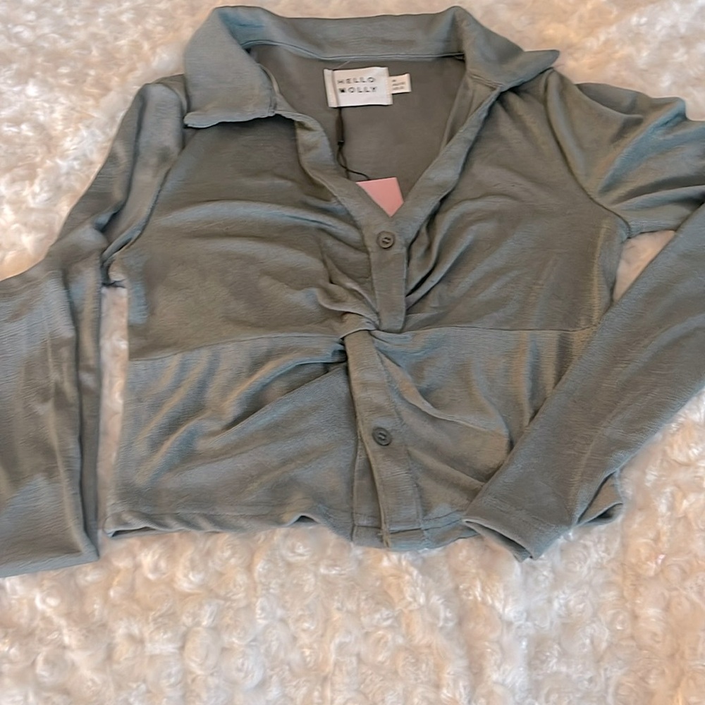 Hello Molly crop top, gray- new with tags